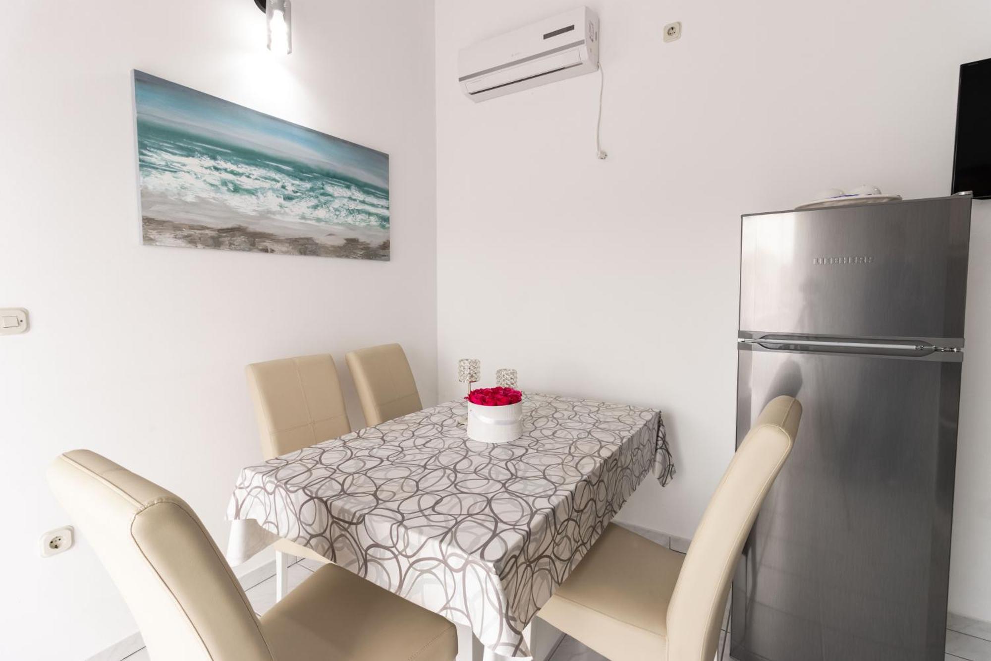 Antonela Apartment Biograd Na Moru Exterior photo